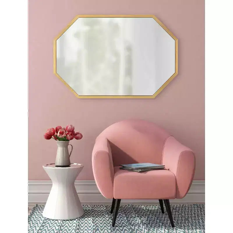 Miroir mural octogonal Laverty 24 po x 36 po doré - Kate & Laurel All Things Decor