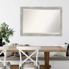 Miroir Mural Étroit Encadré Colombe 40" x 28" Gris Lavé - Amanti Art : Verre Biseauté Moderne, Cadre en Polystyrène