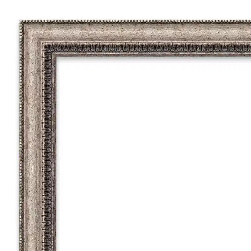 Miroir mural de salle de bain encadré orné Lyla de 44 po x 34 po argenté - Amanti Art : Moderne rectangulaire biseauté, aucun assemblage requis
