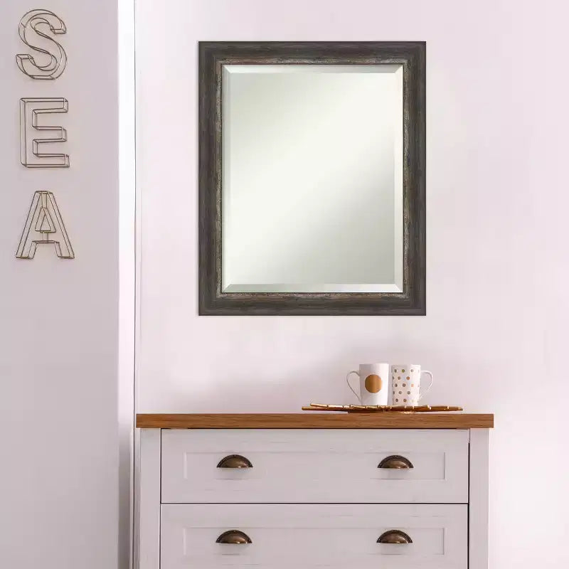 Miroir mural étroit encadré en écorce rustique 20 po x 24 po marron - Amanti Art : Biseauté, aucun assemblage requis