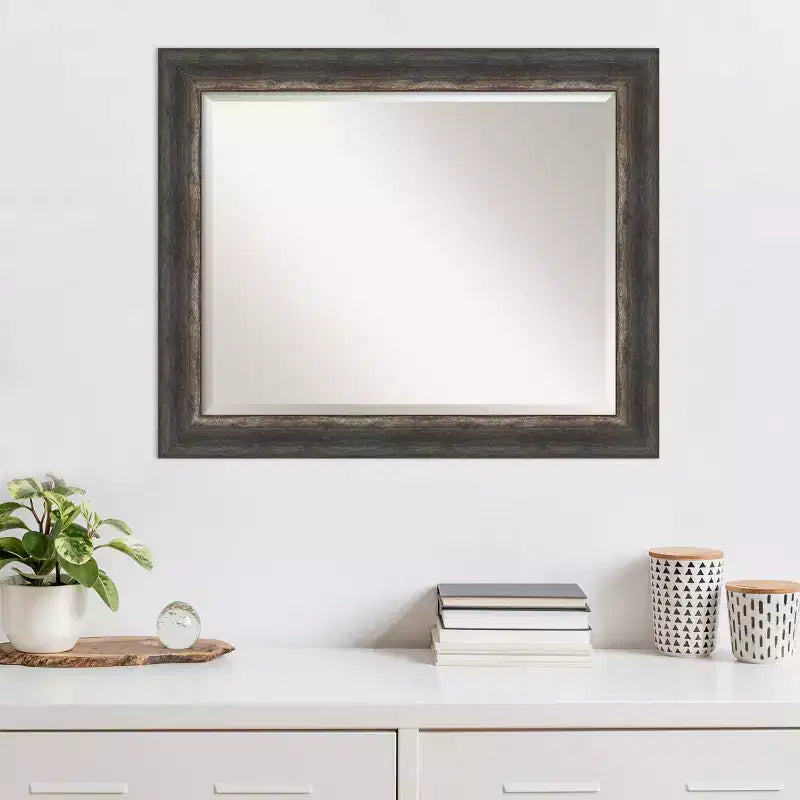 Miroir mural encadré rustique en écorce, marron 33" x 27" - Amanti Art