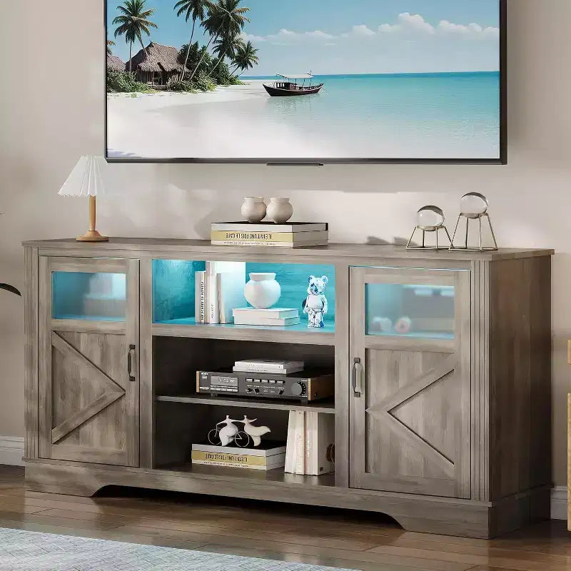 Meuble TV haut 34" Washed Ash pour TV 65", meuble de divertissement avec placards de rangement, éclairage LED, prise de courant, console multimédia