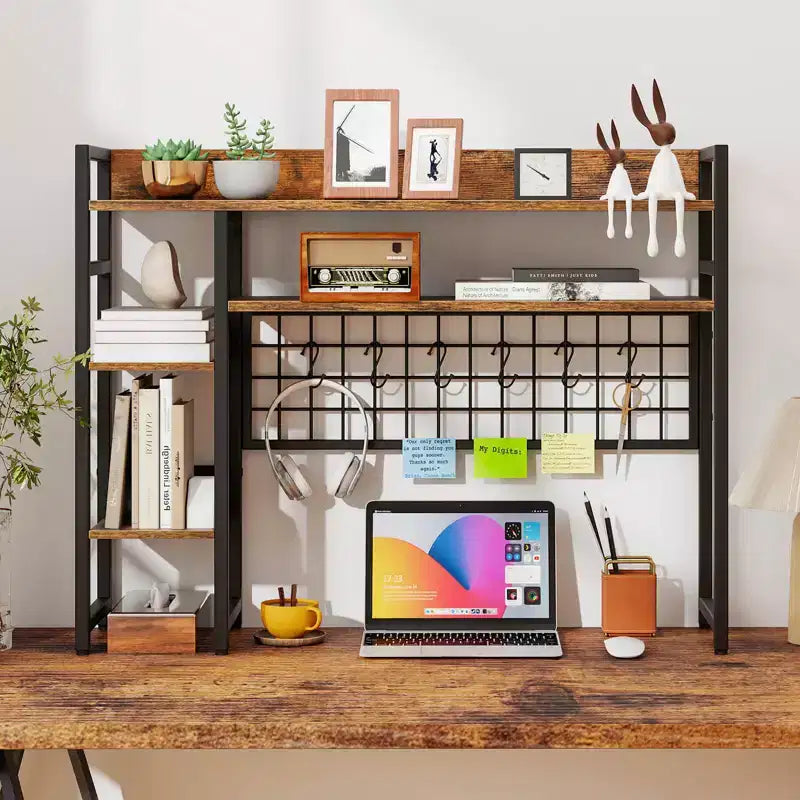 Étagère de bureau Costway à 4 niveaux avec panneau de grille métallique et 6 crochets marron/noir
