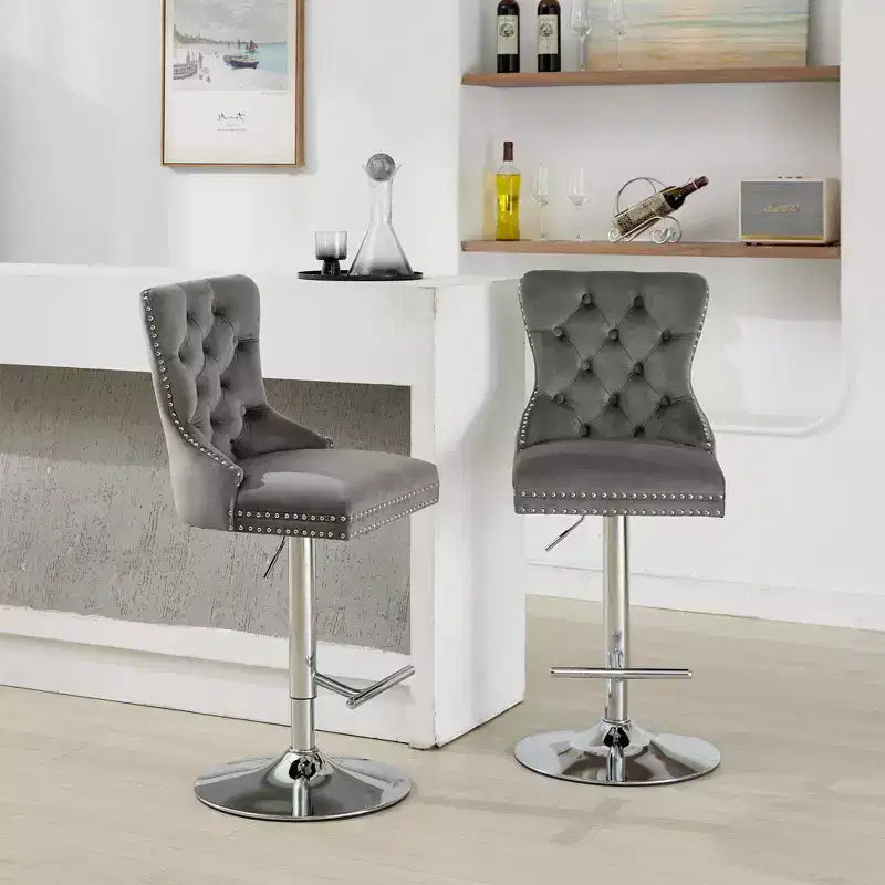 CLIHOME Lot de 2 tabourets de bar pivotants épais en velours chromé, hauteur réglable de 63,5 à 83,8 cm, boutons touffetés et plissage en losanges