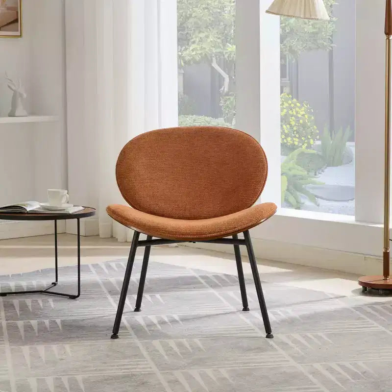 CLIHOME Chaise coquille moderne du milieu du siècle, chaise d'appoint trépied, chaise longue en cuir au fini noyer, dossier confortable