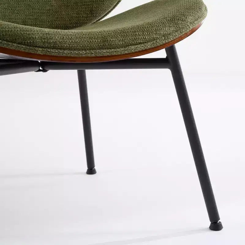 CLIHOME Chaise coquille moderne du milieu du siècle, chaise d'appoint trépied, chaise longue en cuir au fini noyer, dossier confortable