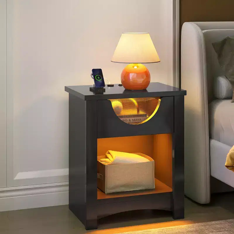 Bestier – Lot de 2 tables de chevet avec station de recharge, tables d'appoint LED modernes avec tiroir pour chambre à coucher et salon