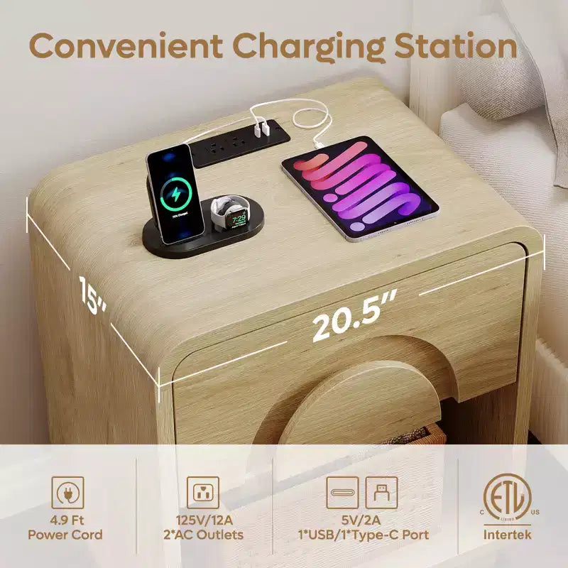 Table de chevet Bestier avec station de charge, table d'appoint LED moderne avec tiroir et étagère ouverte pour chambre et salon, chêne naturel