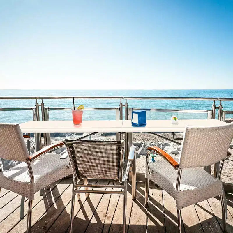 Table pliante de 1,8 m Costway, portable en plastique, pour intérieur/extérieur, pique-nique, dîner, camping, blanc/noir