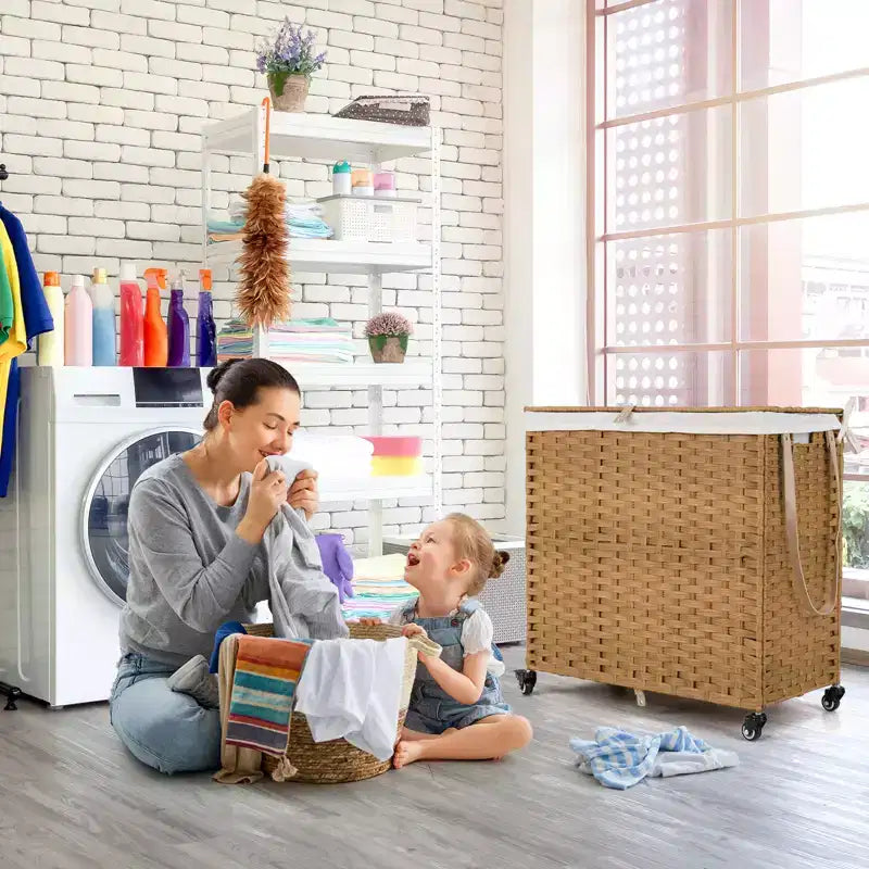 Panier à linge Costway avec roulettes et couvercle, panier à linge 3 sections de 125 L avec 2 sacs de doublure