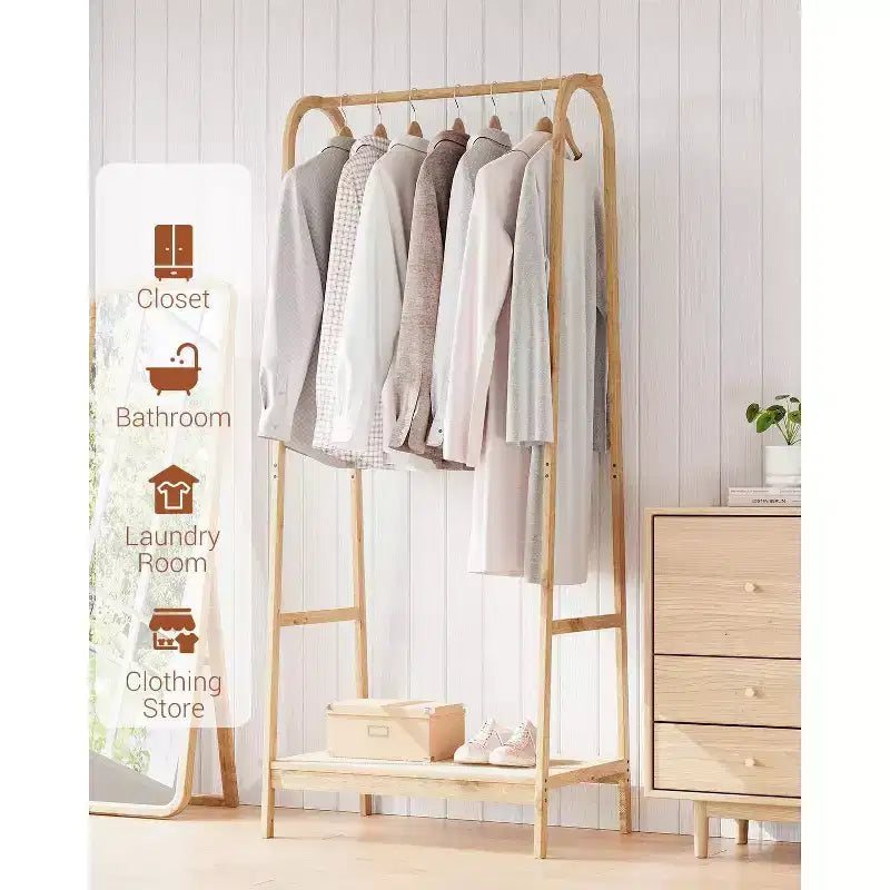 Portant à vêtements Acekool en bambou avec étagère de rangement, organiseur de vêtements autoportant pour chambre à coucher, entrée, salon, design peu encombrant