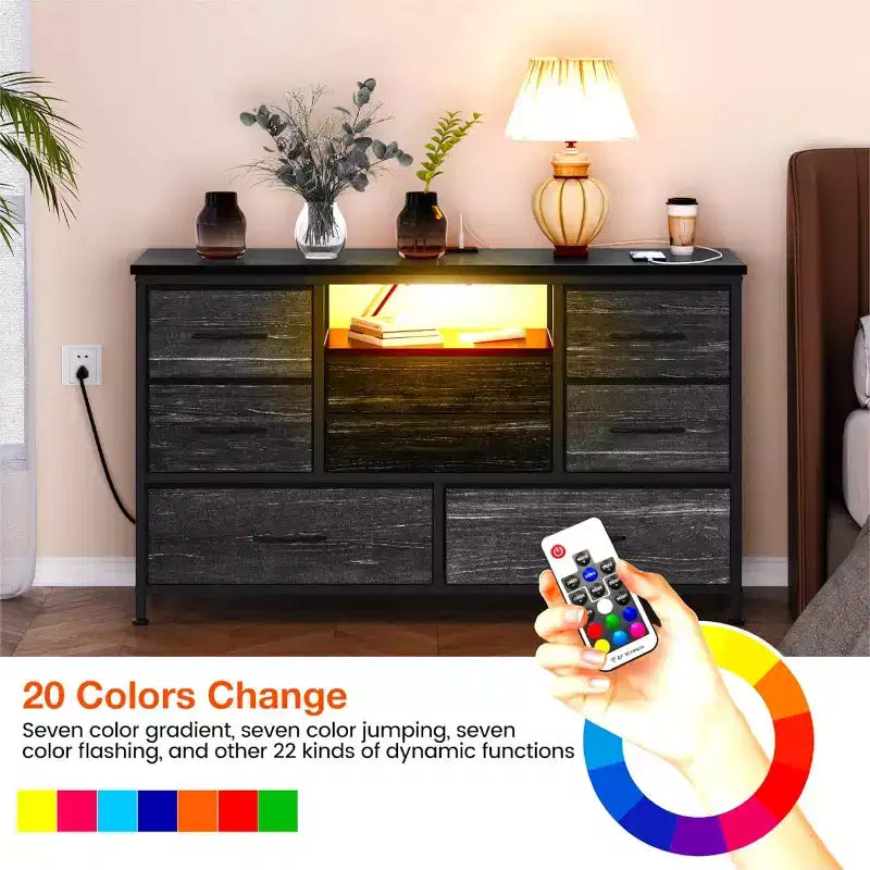 Meuble TV de 47,4 po avec prise de courant pour téléviseur de 55 po, commode de rangement à 8 tiroirs pour chambre à coucher, table console avec plateau en bois et 22 modes d'éclairage