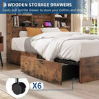 Lit Coolmee double/grand format avec tête de lit bibliothèque à rangement élevé, cadre de lit en bois avec 4 tiroirs de rangement, station de recharge intégrée