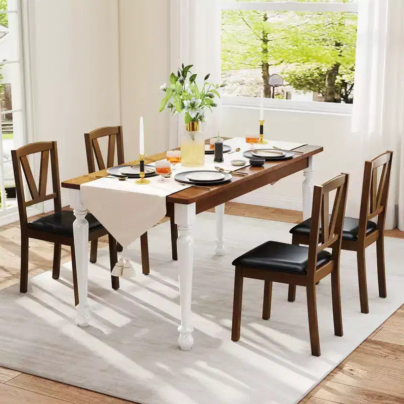 Lot de 2/4 chaises de salle à manger Costway en cuir PU avec dossiers évidés