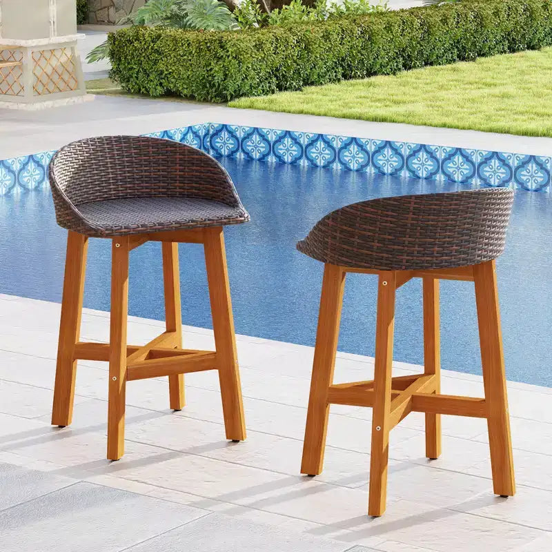 Costway Chaises de bar d'extérieur en rotin synthétique, lot de 2/4 tabourets de bar en bois d'acacia massif pour porche, marron/gris