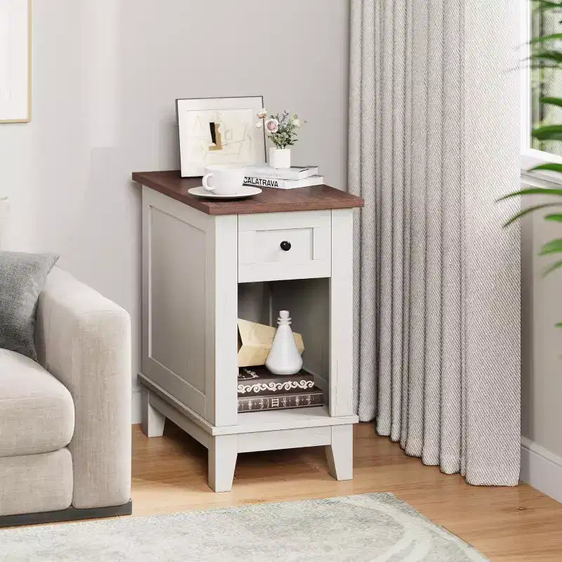 Acekool Table d'appoint étroite avec station de charge, ensemble de 2 petites tables d'appoint de ferme avec tiroir de rangement, ports USB et prises CA, table de chevet