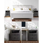 Table de chevet de ferme Amada avec station de charge, table de chevet de 48 cm de large avec 2 tiroirs, USB, table d'appoint de ferme rustique pour chambre à coucher, gris