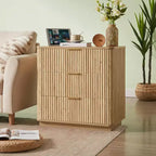 Commode 2 tiroirs pour chambre à coucher, commode moderne de 27,6'' de large avec poignées métalliques, table de chevet étroite, organisateur de rangement de vêtements cannelé
