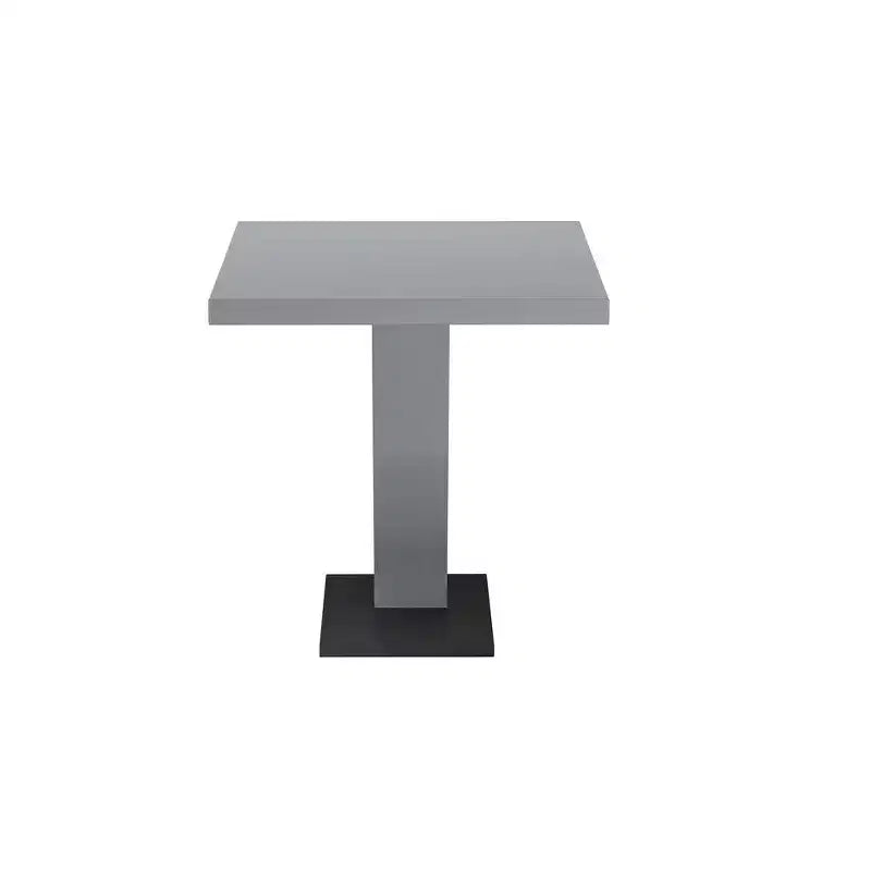 Chintaly Imports, Socle incliné en bois gris