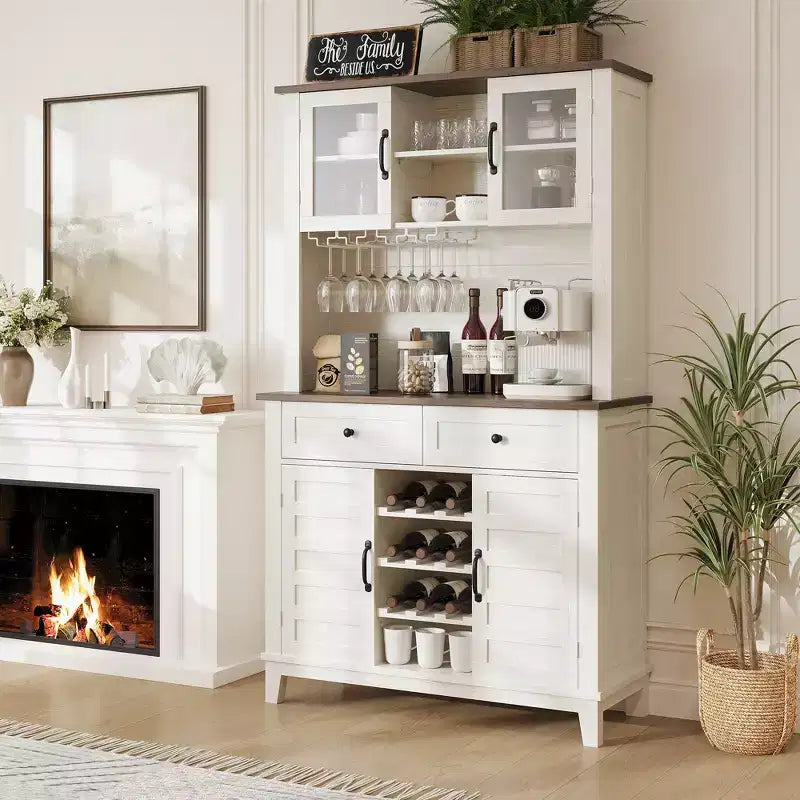 Meuble de bar à café, Table de bar à café style ferme de 72 po avec 4 portes et 2 tiroirs et porte-verres à vin, Étagères de rangement, Meuble de rangement de cuisine, Blanc