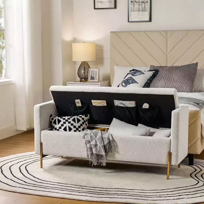 Banc de rangement capitonné rabattable Arrigo avec accoudoirs ART OF LIVING DESIGNS