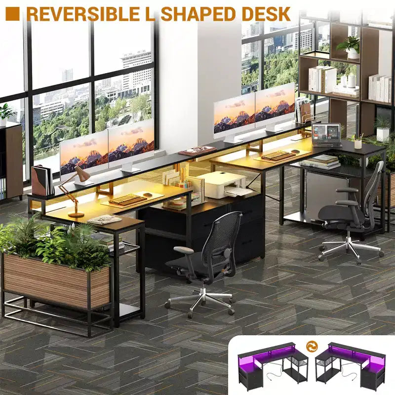 Besiost Bureau d'angle en L de 57 pouces avec station de charge, table d'ordinateur d'angle avec tiroirs de classement et étagères de rangement