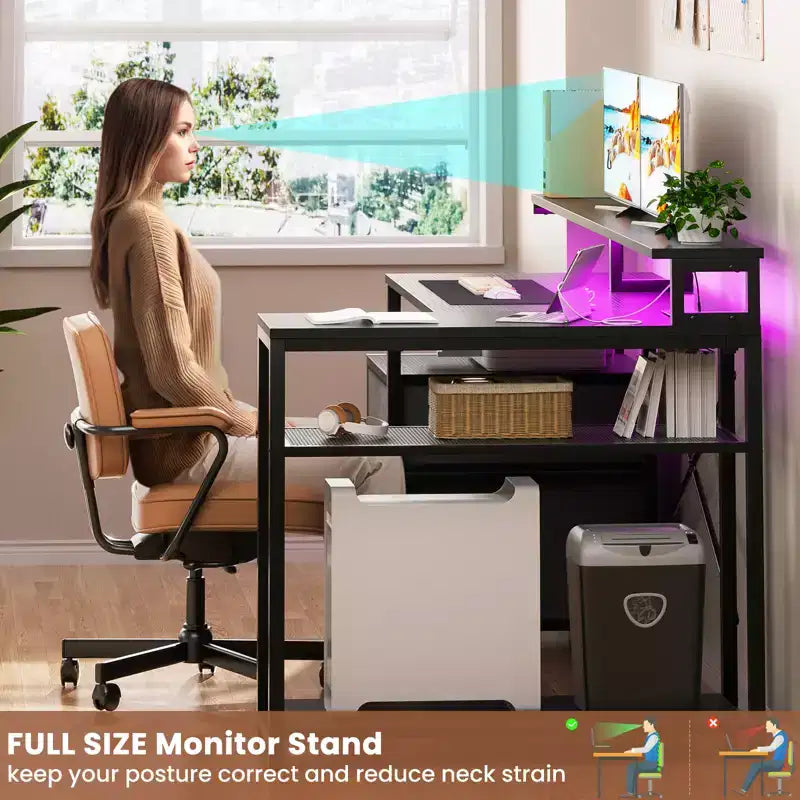 Besiost Bureau d'angle en L de 57 pouces avec station de charge, table d'ordinateur d'angle avec tiroirs de classement et étagères de rangement