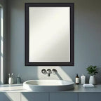 Miroir mural de salle de bain Amanti Art Oliver, cadre en bois biseauté étroit d'un demi-pouce