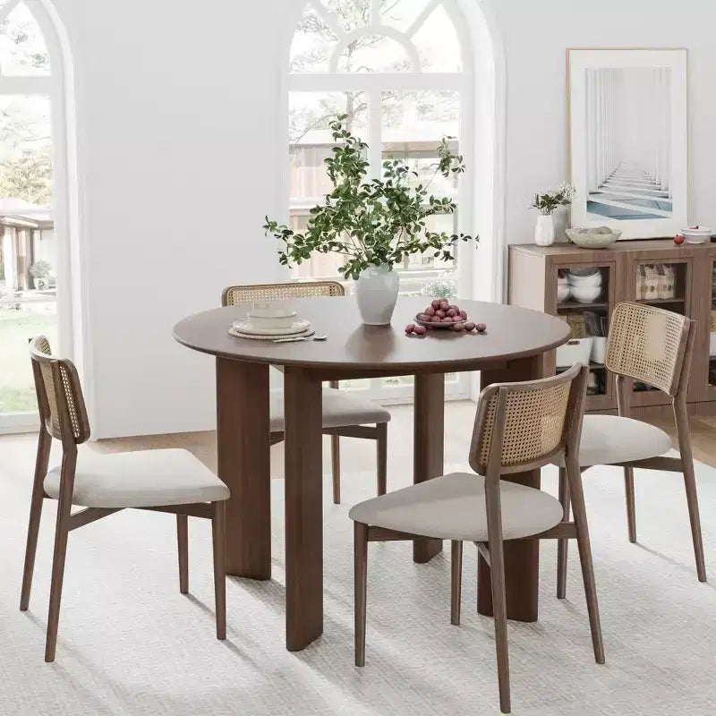 42 Inch Walnut Colored Circular Dining Table, Suitable For Dining With Multiple People At The Same Time, Suitable For Both Dining And Living Rooms