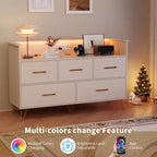 Commode à 5 tiroirs pour chambre à coucher, commode moderne avec lumières LED et station de recharge, organisateur de rangement de vêtements compact en bois
