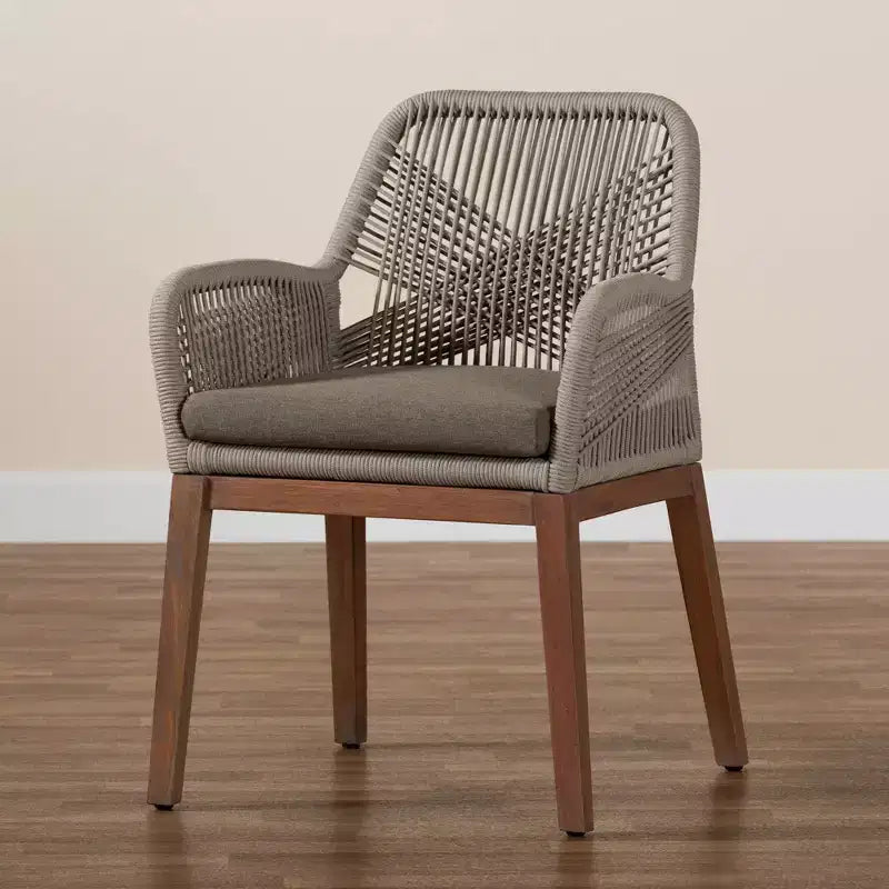 bali & pari Chaise de salle à manger avec accoudoirs Jennifer en corde tressée Acajou Gris/Noyer : Rembourrée, Aucun assemblage requis, Polyester/Coton