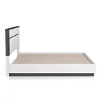 Lit Queen moderne 3 pièces Pape avec 2 tables de chevet Blanc/Gris métallisé - miBasics : Ensemble de meubles contemporains