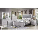 Ensemble de chambre Tenaya 6 pièces pour très grand lit californien, argent/gris - HOMES: Inside + Out : Design glamour, garnitures miroir, capitonnage à boutons