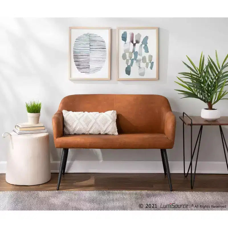 Banc industriel Daniella 44 po en acier/similicuir noir/chameau - LumiSource : Fini mat, pieds en métal, capacité de 500 lb
