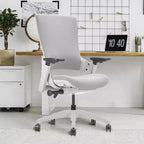Boutique 24/7 Chaise de bureau ergonomique Tess grise : réglable, dossier en maille, piètement à roulettes, structure métallique