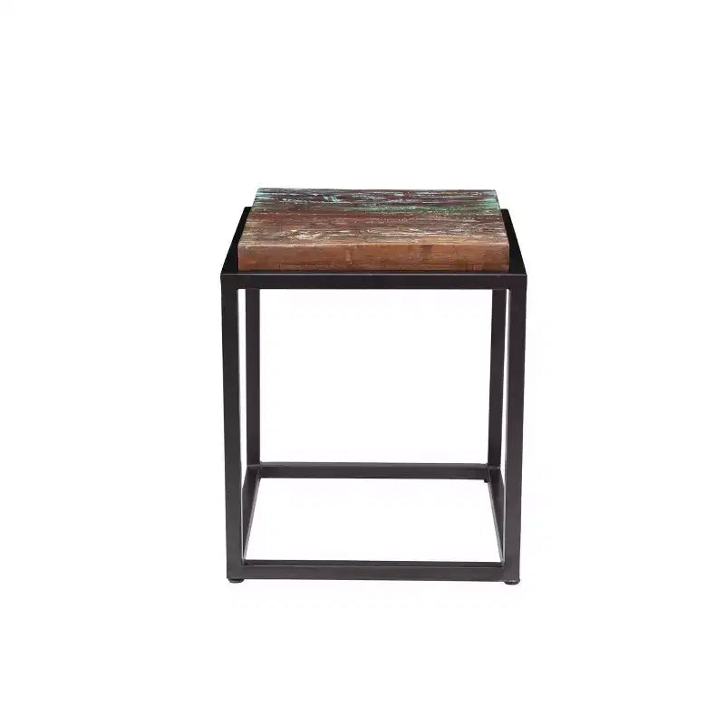 Table d'appoint carrée rustique en bois massif recyclé "Asam" - Timbergirl : pas d'assemblage requis