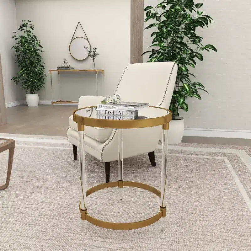 Table d'appoint contemporaine en acrylique doré - Olivia & May