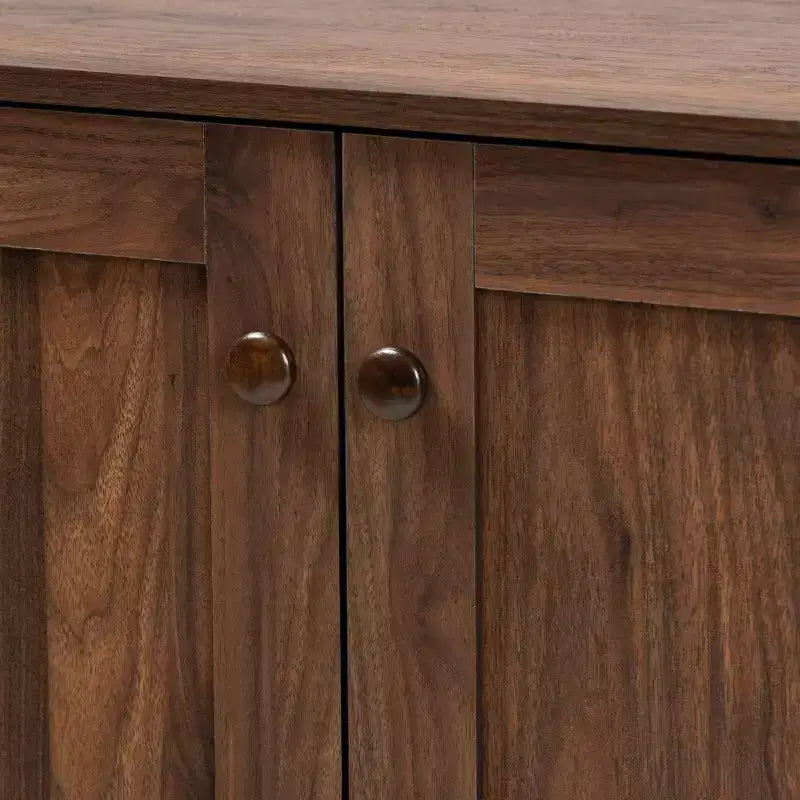 Meuble de rangement pour chaussures en bois Nissa à 2 portes, couleur Noyer brun - Baxton Studio : Organisateur d'entrée, peut contenir 20 paires