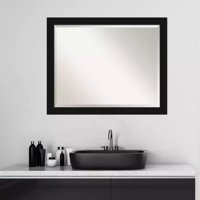 Miroir mural de salle de bain encadré Avon Noir - Amanti Art