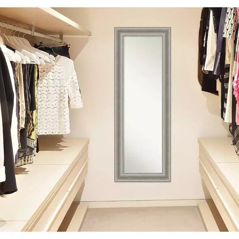 Miroir de porte pleine longueur encadré Amanti Art, 20 x 54, pour salon