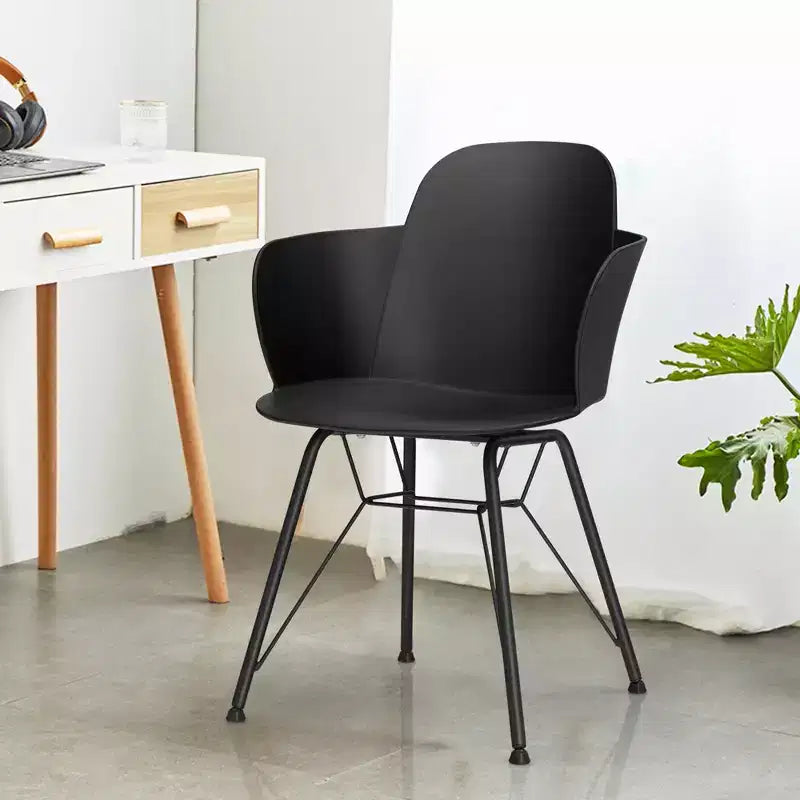 Costway Lot de 4 chaises de salle à manger modernes en plastique avec accoudoirs et pieds en métal Blanc