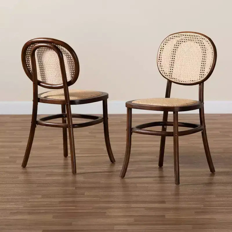 Ensemble de 2 chaises de salle à manger Garold en rotin tressé et bois avec canne - Baxton Studio