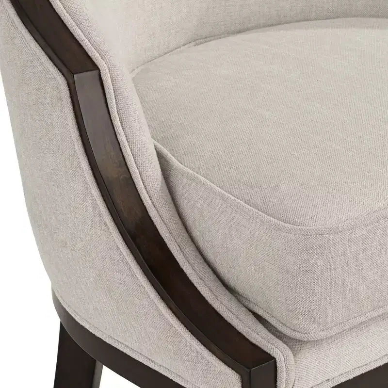 Tabouret de bar Jasper Truffle Wood 55 Downing Street, marron, hauteur 63,5 cm, coussin en tissu moderne couleur avoine avec dossier et repose-pieds pour îlot de cuisine hauteur comptoir
