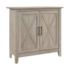 Meuble de rangement à 2 portes de style ferme avec motifs en X et étagère réglable – Gris Cape Cod / Gris délavé / Chêne blanc pur, pour 1 personne