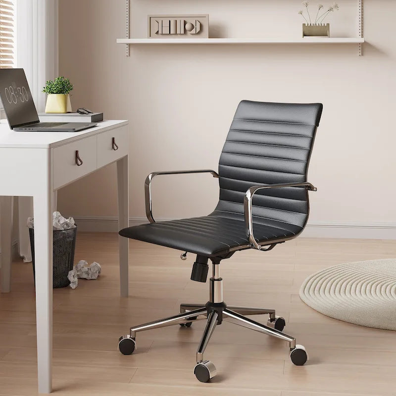 Chaise de bureau en similicuir côtelé avec structure chromée, accoudoirs en L et piètement pivotant – Gris / Blanc / Terre cuite / Vert / Marron / Noir / Bleu marine / Doré et bleu marine / Doré et noir / Doré et blanc, pour 1 personne