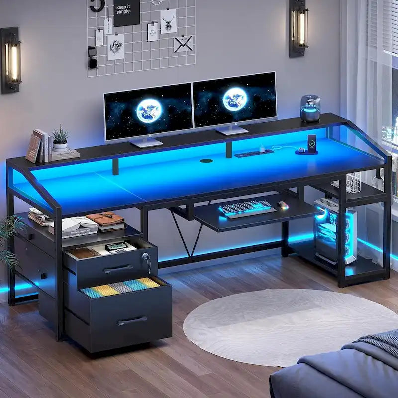 Bureau d'ordinateur d'angle 160 cm (63 po) avec lumières DEL, prise de courant, tiroir classeur et tablette pour clavier – Pour une personne – Brun/Gris/Noir