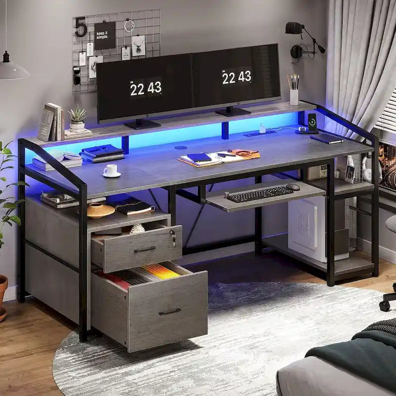 Bureau d'ordinateur d'angle 160 cm (63 po) avec lumières DEL, prise de courant, tiroir classeur et tablette pour clavier – Pour une personne – Brun/Gris/Noir