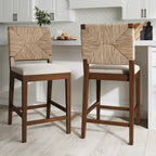 Tabouret de bar Beacon Bohemian Boucle, Chaise de comptoir rembourrée avec structure en bois massif et dossier en jonc de mer tressé