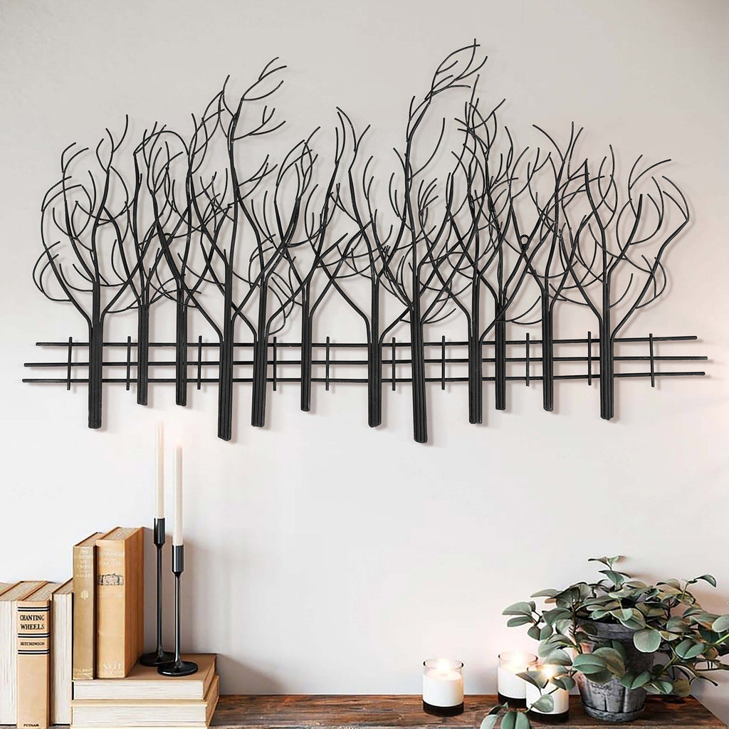 Décoration murale en métal noir : Champ d'arbres