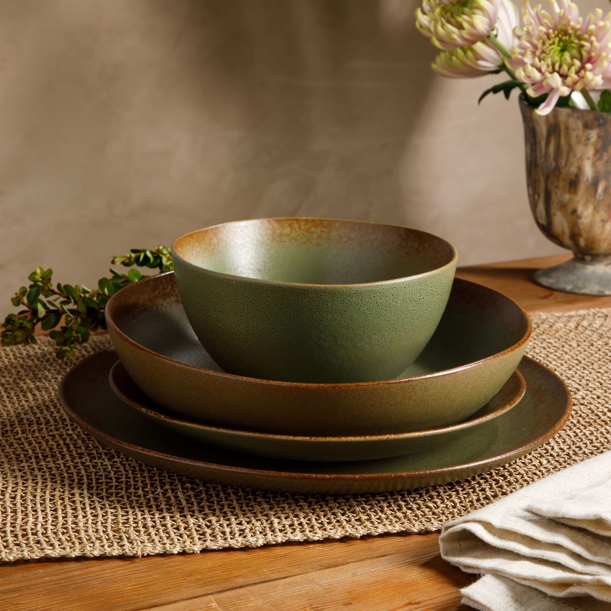 Ensemble de vaisselle Bloomhouse Palerme Soleil 16 pièces en grès à double bol avec glaçure réactive (assiettes et bols)